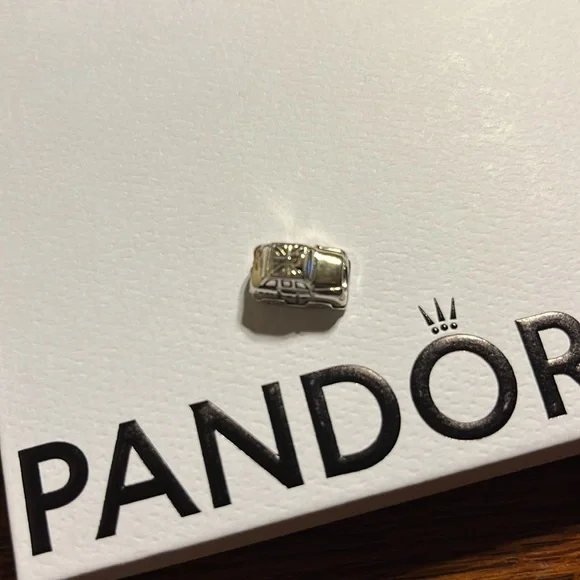 PANDORA UK 🇬🇧 Taxi - Picture 2 of 4